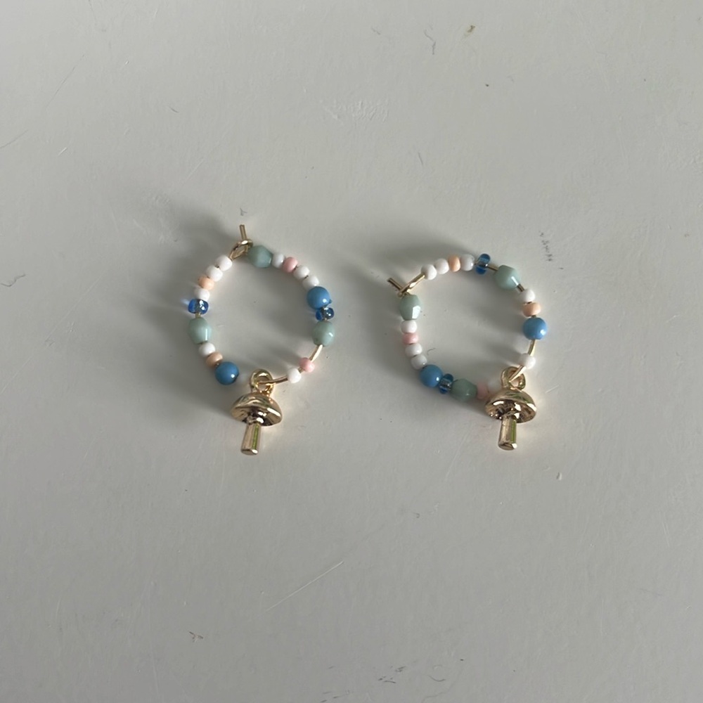 Mushroom earrings!!